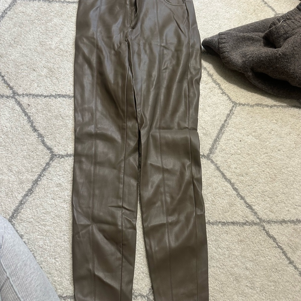Zara women’s Dark Brown leather Pants